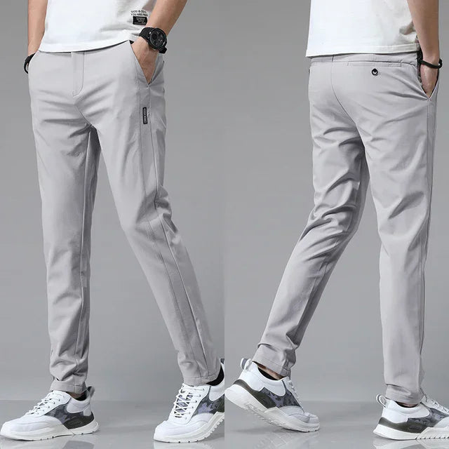 Riccardo | SLIMFIT ULTRA LENGVI KELNIAI VASARAI IR SPORTUI